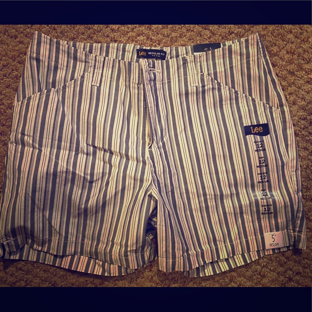 Lee Mid Rise Striped Shorts